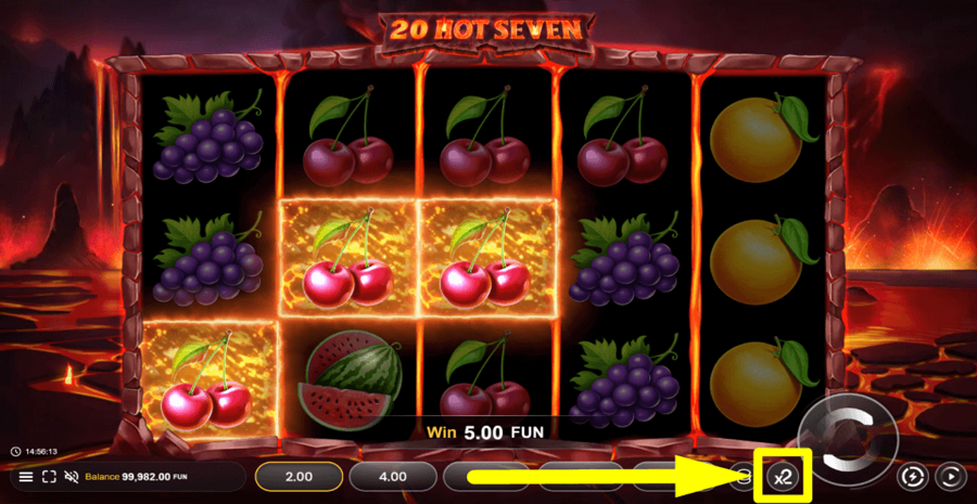 20 Hot Seven Gamble Feature