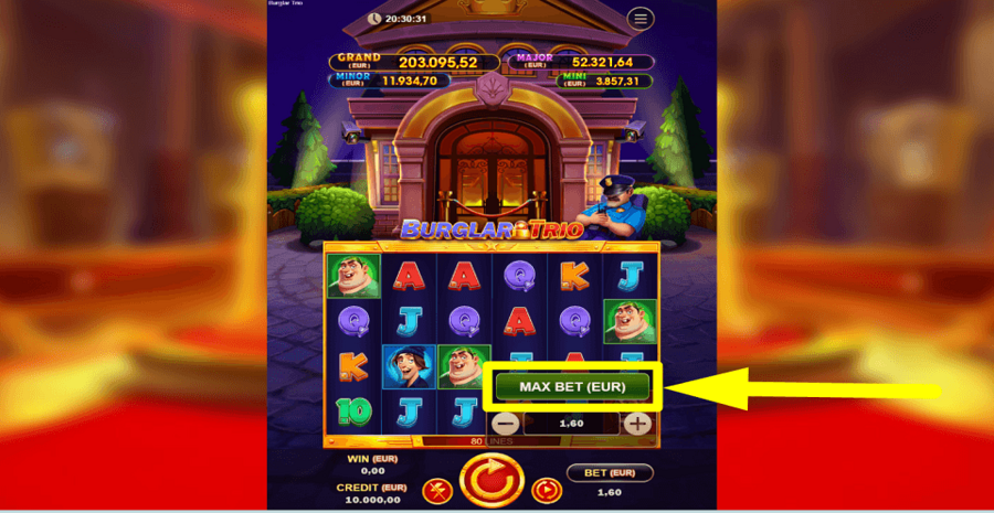 Burglar Trio Max Bet Button