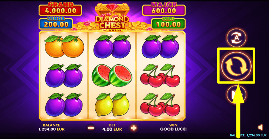 Diamond Chest Hold N Link Spin Button