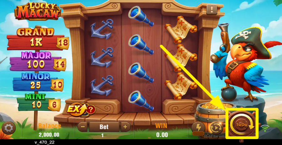 Lucky Macaw Spin