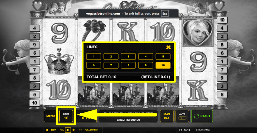 Queen Of Hearts Deluxe Adjustable Paylines