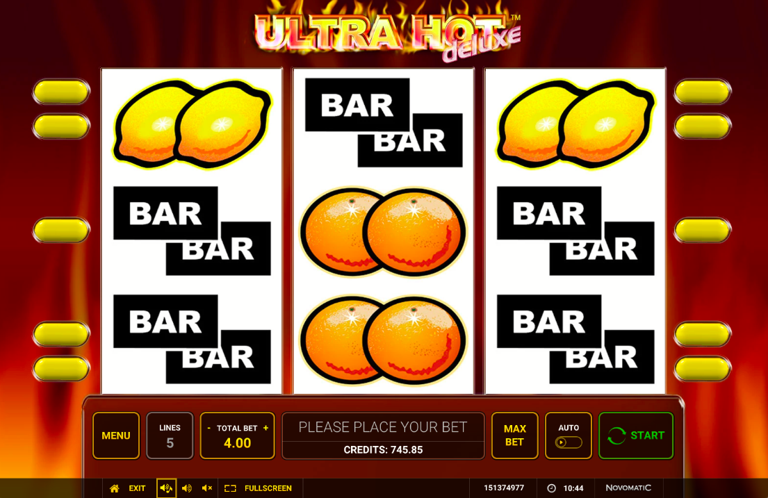 Novomatic Ultra Hot Deluxe Slot Reels